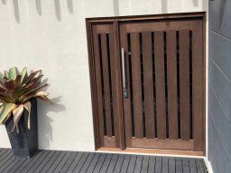 contemporary-door-and-sidelight-entries-32