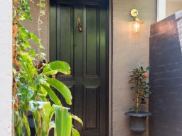 euro-single-door-entries-4
