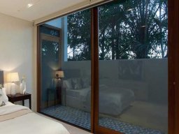 1-sliding-door-44