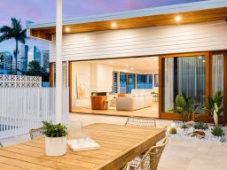 2-sliding-doors-121