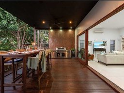 2-sliding-doors-157