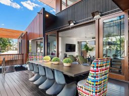 2-sliding-doors-163