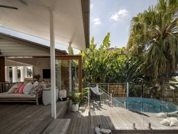 2-sliding-doors-204