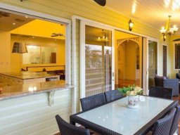 2-sliding-doors-49