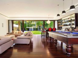 2-sliding-doors-89