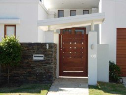 contemporary-gates-14