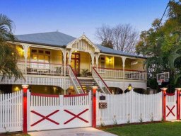 traditional-gates-13