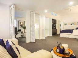 plantation-shutters-177