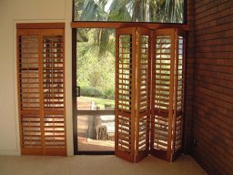 plantation-shutters-27